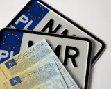 Rejestracja auta w Polsce: Poznaj pełne koszty i uniknij kar!