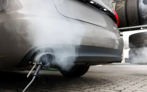 Wyciąć DPF? Kary (do 5000zł), awarie i legalne alternatywy 2026