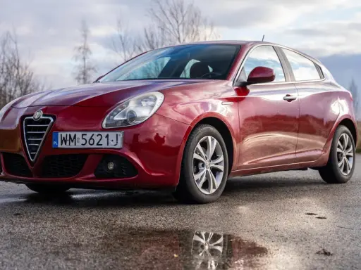 Alfa Romeo Giulietta: Jaki silnik wybrać? Uniknij pułapek!