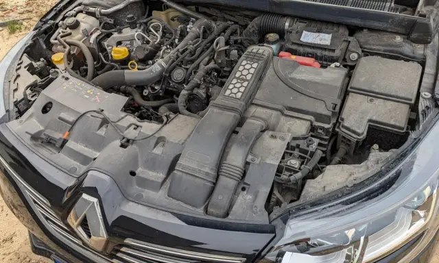Renault Megane 4: Jaki silnik? Wybierz mądrze i uniknij błędów!
