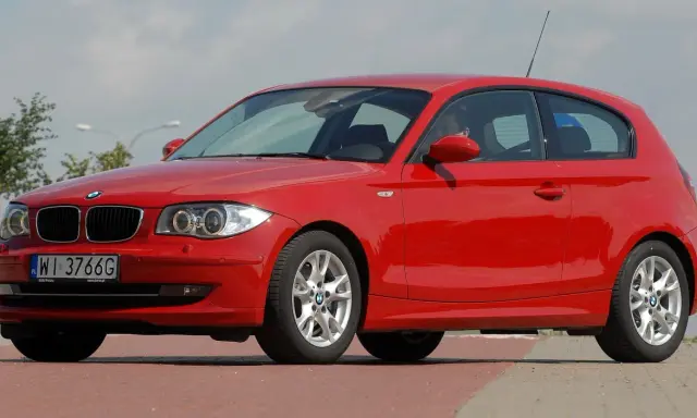 BMW Serii 1 benzyna: Który silnik wybrać? Ekspert radzi!