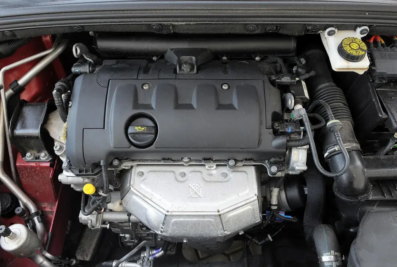 Citroen C4 jaki silnik? Który wybrać, by nie żałować? Poradnik
